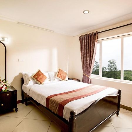 Hotel Lakeview Utakamand Zewnętrze zdjęcie