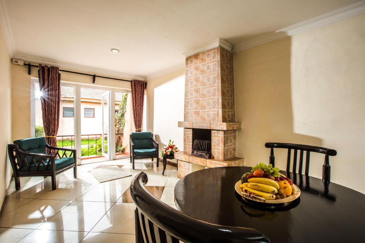Hotel Lakeview Utakamand Zewnętrze zdjęcie